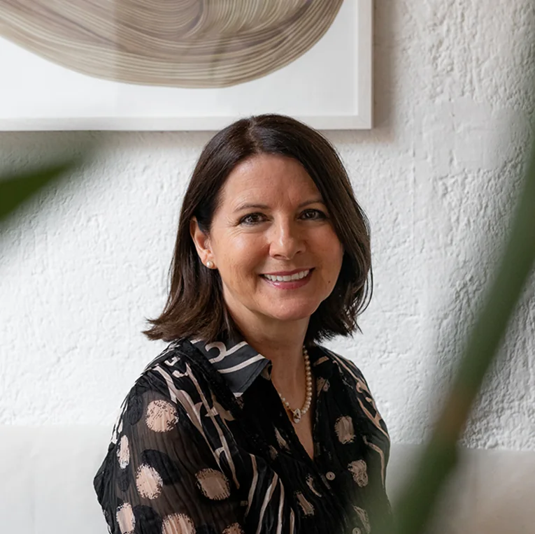 Johanna Meyr, Heilpraktikerin für Psychotherapie, in ihrer Praxis in Oberaudorf